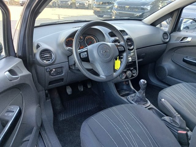 OPEL Corsa usata, con Antifurto