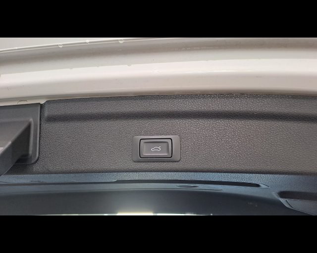 AUDI Q3 usata, con Isofix