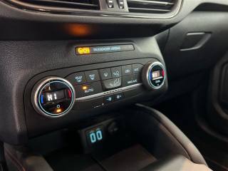 FORD Kuga usata, con Sistema di navigazione