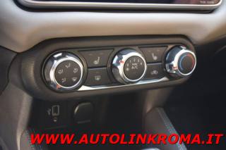 NISSAN Micra usata, con USB