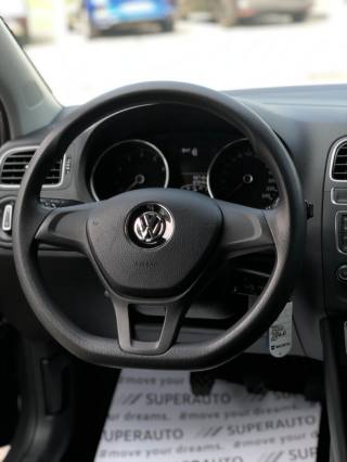 VOLKSWAGEN Polo usata, con USB
