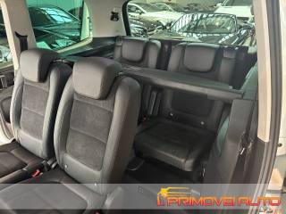 VOLKSWAGEN Sharan usata, con Autoradio