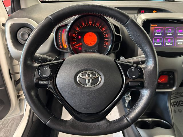 TOYOTA Aygo usata, con Chiusura centralizzata