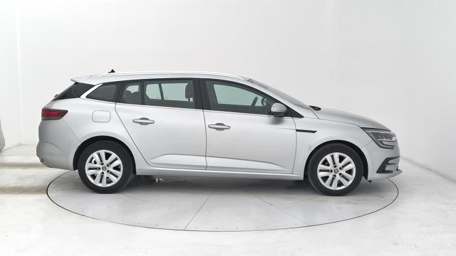 RENAULT Megane usata, con Autoradio