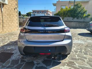 PEUGEOT 208 usata, con Boardcomputer