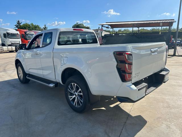 ISUZU D-Max usata, con Airbag laterali
