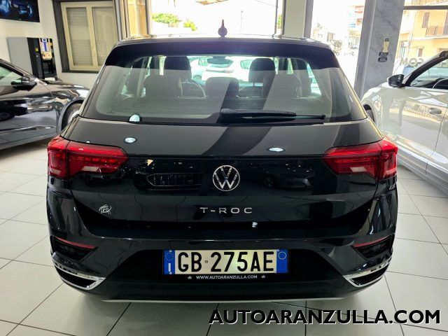 VOLKSWAGEN T-Roc usata, con Alzacristalli elettrici