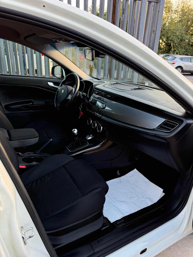 ALFA ROMEO Giulietta usata, con Sedile posteriore sdoppiato