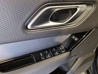 LAND ROVER Range Rover Velar usata, con Sedile posteriore sdoppiato