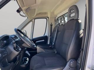 OPEL Movano usata, con Bracciolo