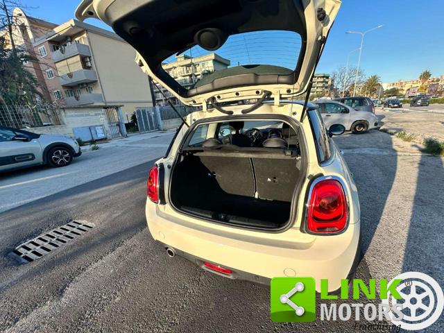 MINI Cooper usata, con Park Distance Control