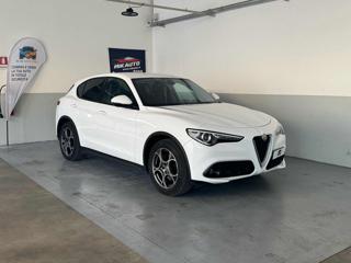 ALFA ROMEO Stelvio usata, con Airbag