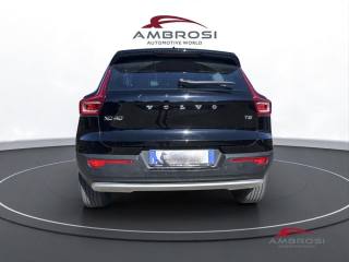 VOLVO XC40 usata 7