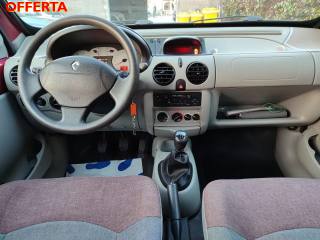 RENAULT Kangoo usata 17