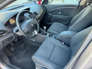 RENAULT Megane usata, con Bluetooth