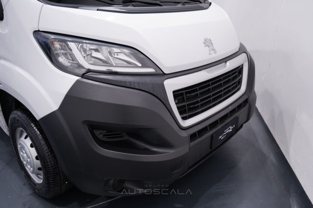 PEUGEOT Boxer usata 21