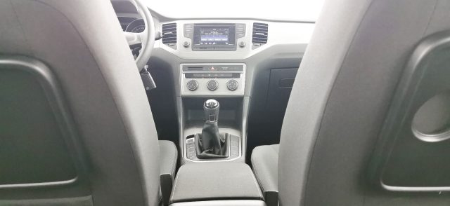 VOLKSWAGEN Golf Sportsvan usata 38