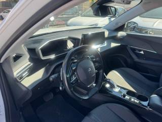 PEUGEOT 2008 usata, con Boardcomputer