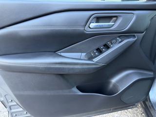 NISSAN Qashqai usata, con Sedile posteriore sdoppiato