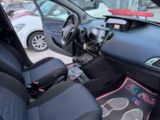 LANCIA Ypsilon usata, con Controllo trazione
