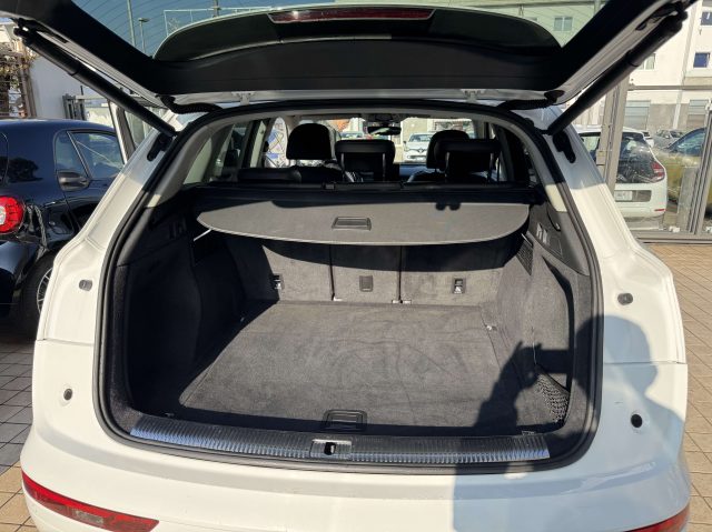 AUDI Q5 usata, con Portellone posteriore elettrico