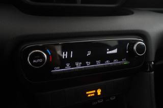 TOYOTA Yaris usata 11