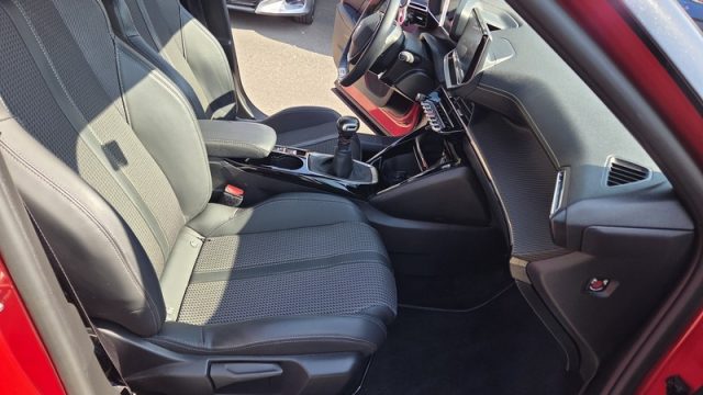 PEUGEOT 2008 usata, con ESP