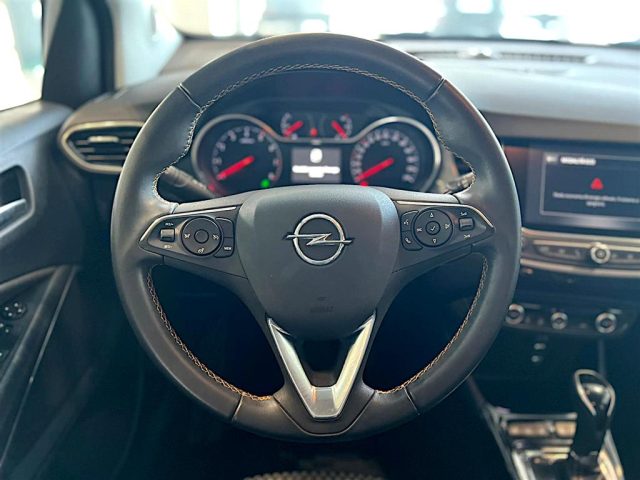 OPEL Crossland X usata, con Sedile posteriore sdoppiato