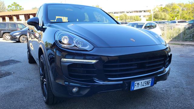 PORSCHE Cayenne usata, con Fendinebbia