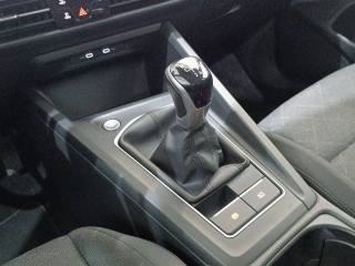 VOLKSWAGEN Golf usata, con Climatizzatore