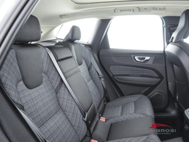 VOLVO XC60 usata 10