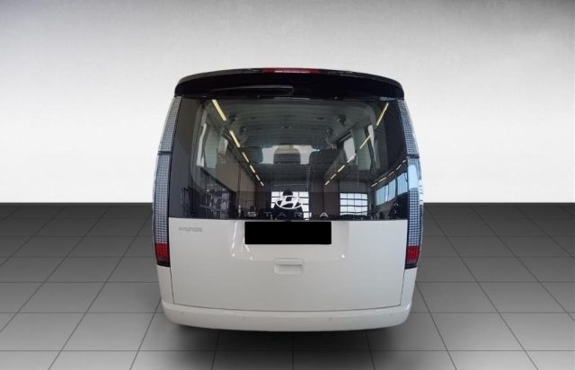 HYUNDAI Staria usata, con Airbag laterali