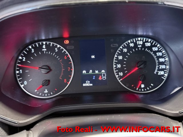 RENAULT Clio usata, con Park Distance Control