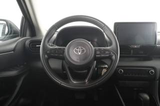 TOYOTA Yaris usata 11