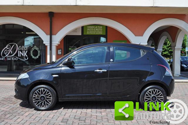 LANCIA Ypsilon usata, con Airbag