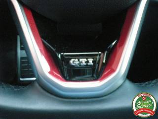 VOLKSWAGEN Golf usata, con Bluetooth