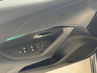 PEUGEOT 2008 usata, con Sensore di luce