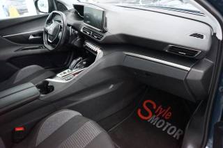 PEUGEOT 3008 usata, con Boardcomputer