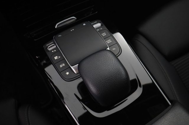 MERCEDES-BENZ A 180 usata 13