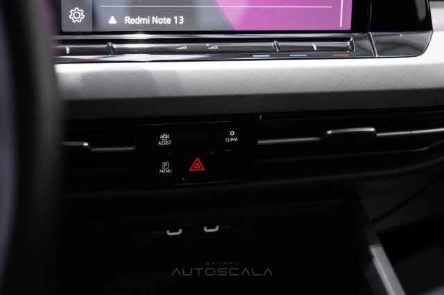 VOLKSWAGEN Golf usata, con Sistema di navigazione