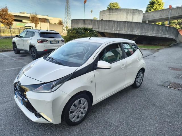 TOYOTA Aygo usata, con Boardcomputer