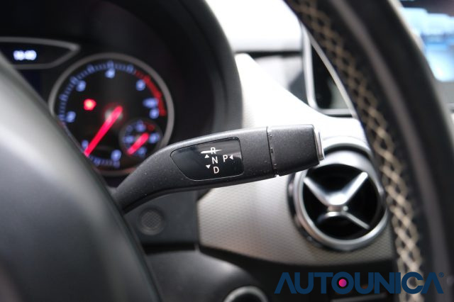 MERCEDES-BENZ B 180 usata, con Vivavoce