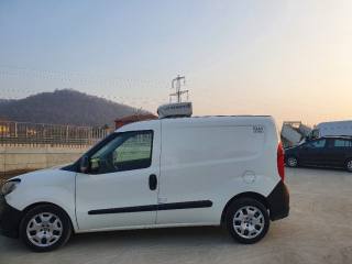 FIAT Doblo FRIGO ISOTERMICO POSTI 3