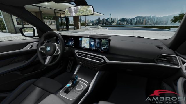 BMW i4 usata 12