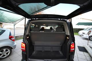 VOLKSWAGEN Multivan usata, con ESP