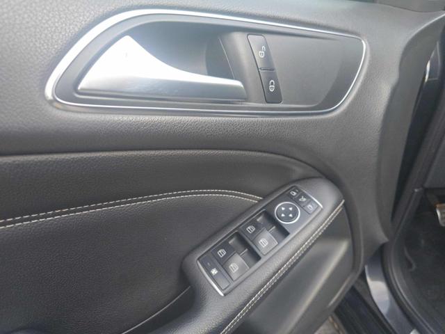 MERCEDES-BENZ B 180 usata, con Chiusura centralizzata