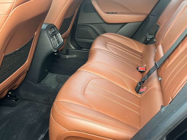 MASERATI Levante usata, con Controllo automatico clima