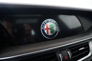 ALFA ROMEO Stelvio usata, con Sedile posteriore sdoppiato