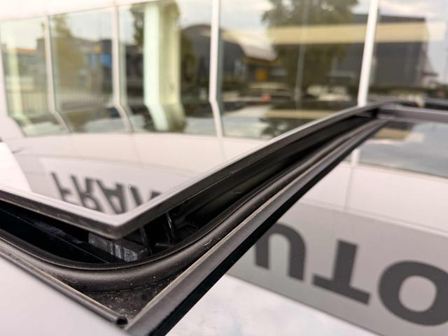 MERCEDES-BENZ GLA 200 usata, con Cruise Control