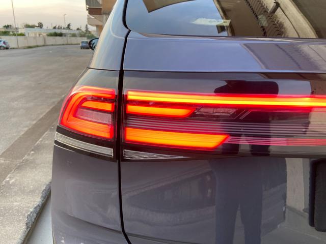 VOLKSWAGEN Taigo usata, con Bluetooth